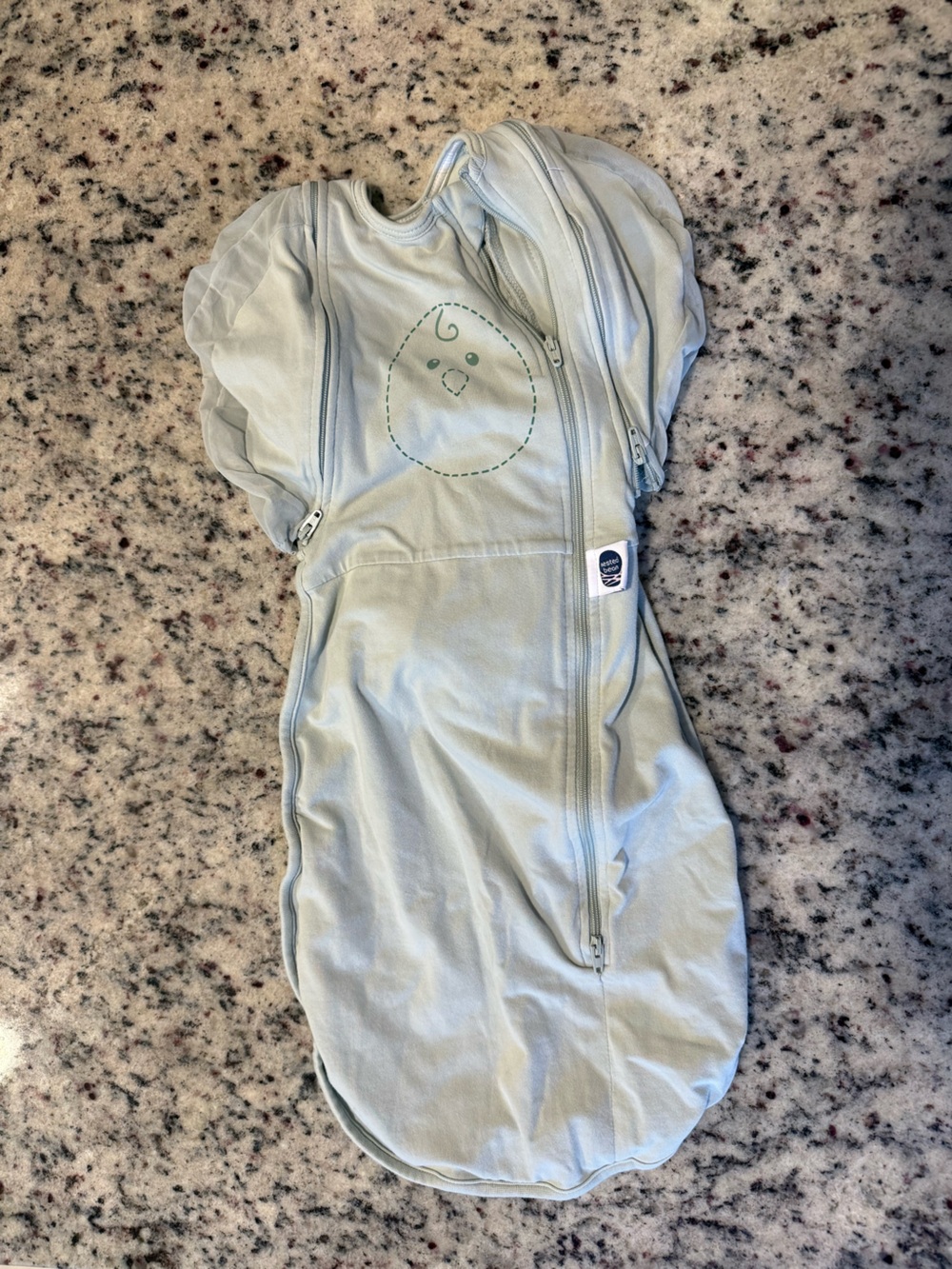 Nested bean swaddle; 3-6 months; like new; no flaws
